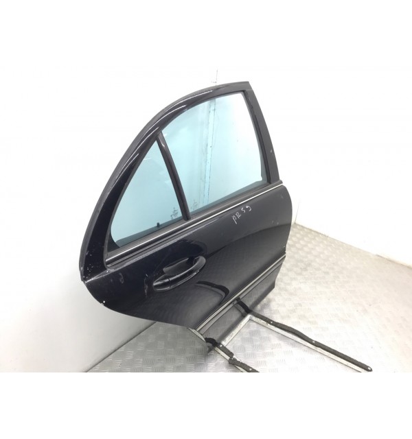 Дверь задняя правая бу для Mercedes C W203 1.8 i,  2006 г.