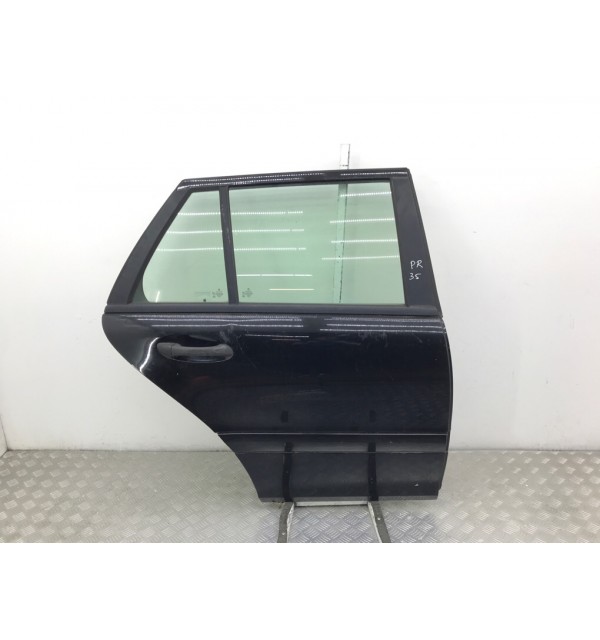 Дверь задняя правая бу для Mercedes C W203 2.2 CDi,  2005 г.