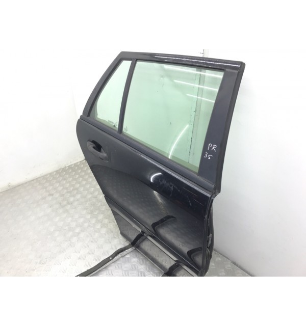 Дверь задняя правая бу для Mercedes C W203 2.2 CDi,  2005 г.