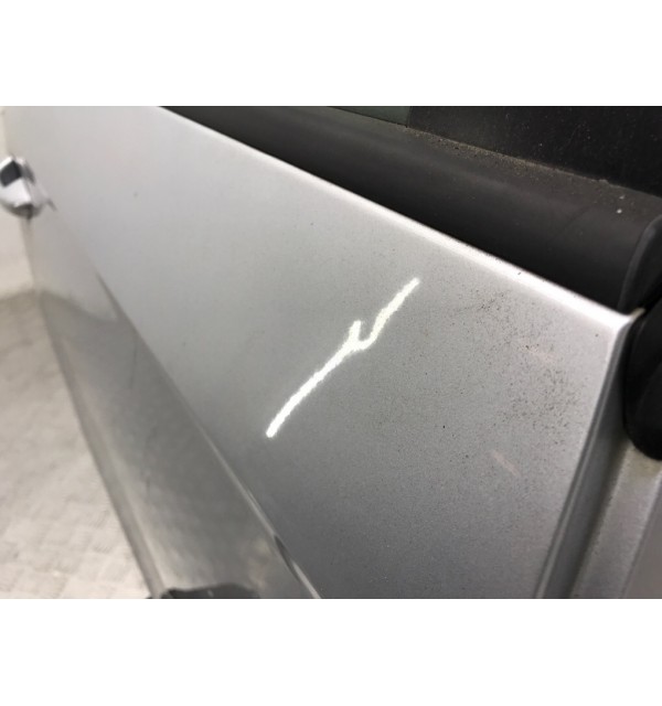 Дверь задняя правая бу для Volkswagen Passat B7 1.6 TDi,  2010 г.