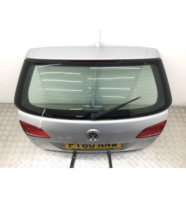 Крышка багажника бу для Volkswagen Passat B7 1.6 TDi,  2010 г.