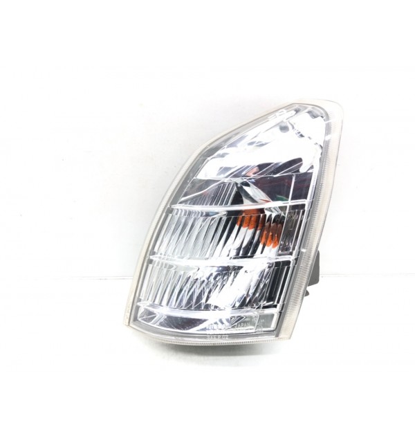 Поворотник левый бу для Nissan X-Trail T30 2.2 DCi,  2003 г.