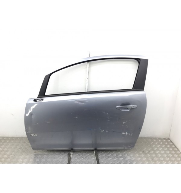 Дверь передняя левая бу для Opel Corsa D 1.2 i,  2009 г.
