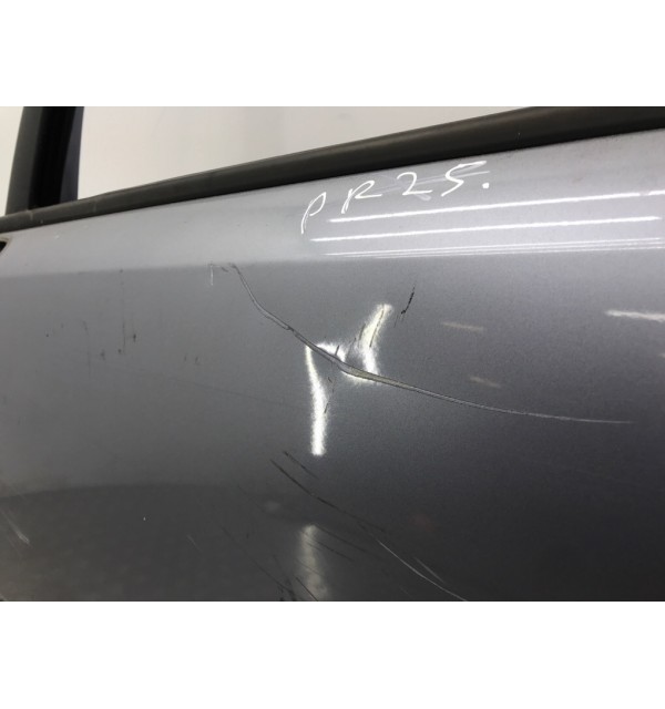 Дверь передняя левая бу для Opel Corsa D 1.2 i,  2009 г.