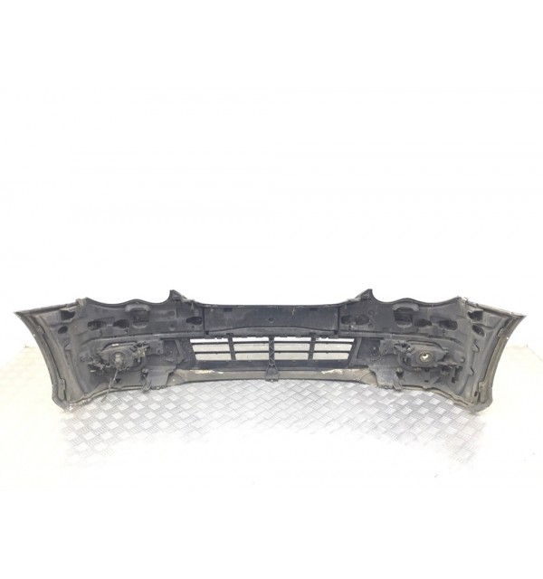 Бампер передний бу для Mercedes C W203 1.8 i,  2006 г.