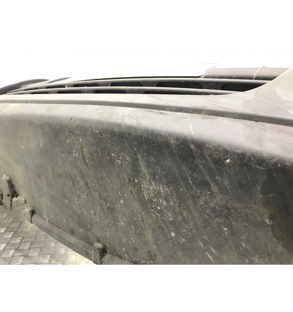 Бампер передний бу для Citroen Jumpy 2 1.6 HDi,  2010 г.