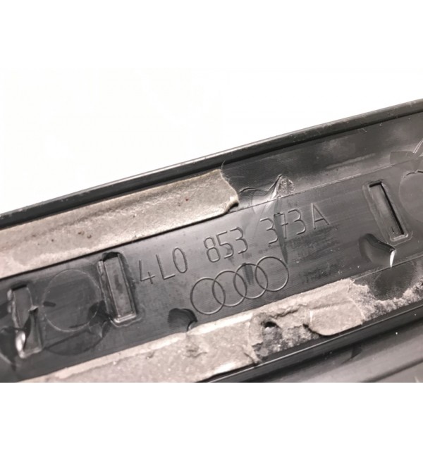 Накладка на порог бу для Audi Q7 1 3.0 TDi,  2006 г.