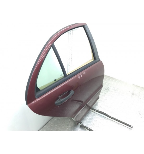 Дверь задняя правая бу для Mercedes C W203 2.2 CDi,  2003 г.