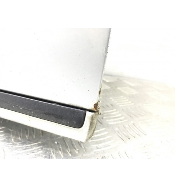 Дверь передняя правая бу для Volkswagen Passat B7 1.6 TDi,  2010 г.