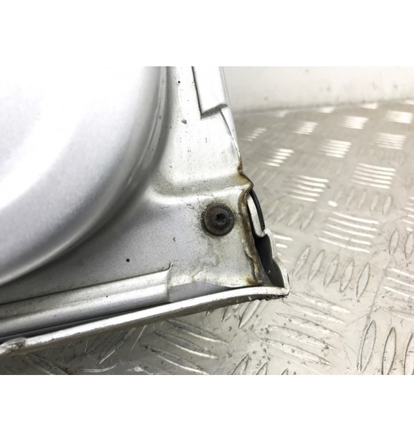 Дверь передняя правая бу для Volkswagen Passat B7 1.6 TDi,  2010 г.