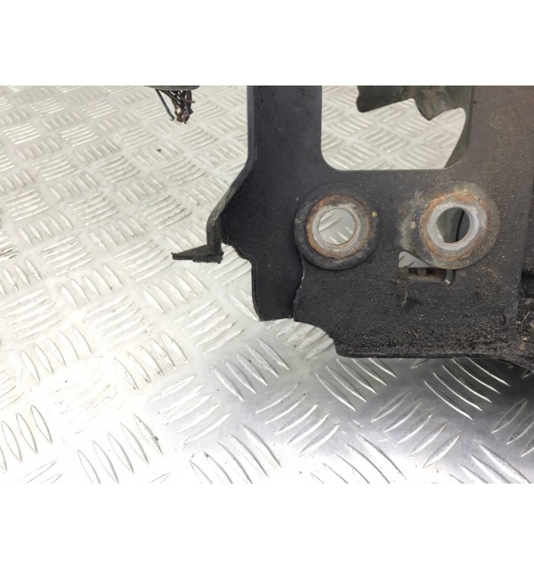 Панель передняя (телевизор) бу для Audi Q7 1 3.0 TDi,  2006 г.