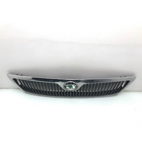 Решетка радиатора бу для Skoda Octavia A5 1.9 TDi,  2008 г.