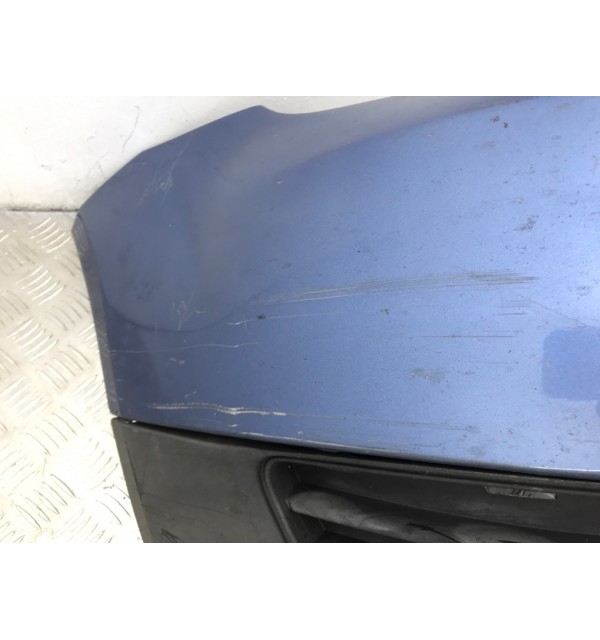 Бампер передний бу для Ford Fiesta 5 1.3 i,  2002 г.