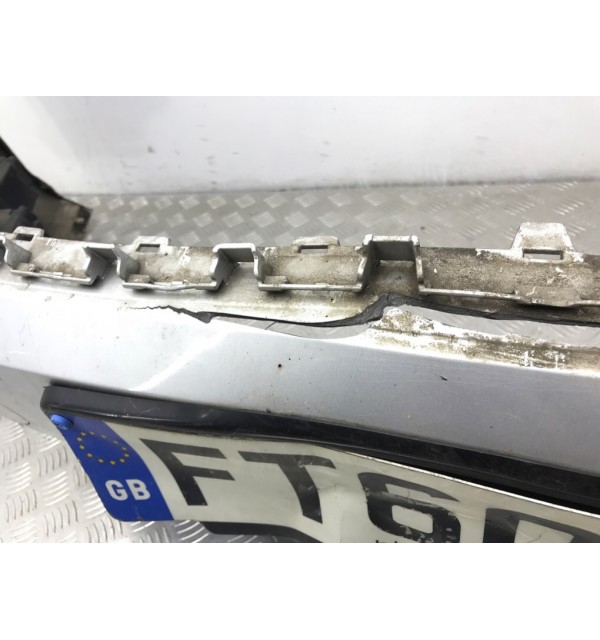 Бампер передний бу для Volkswagen Passat B7 1.6 TDi,  2010 г.