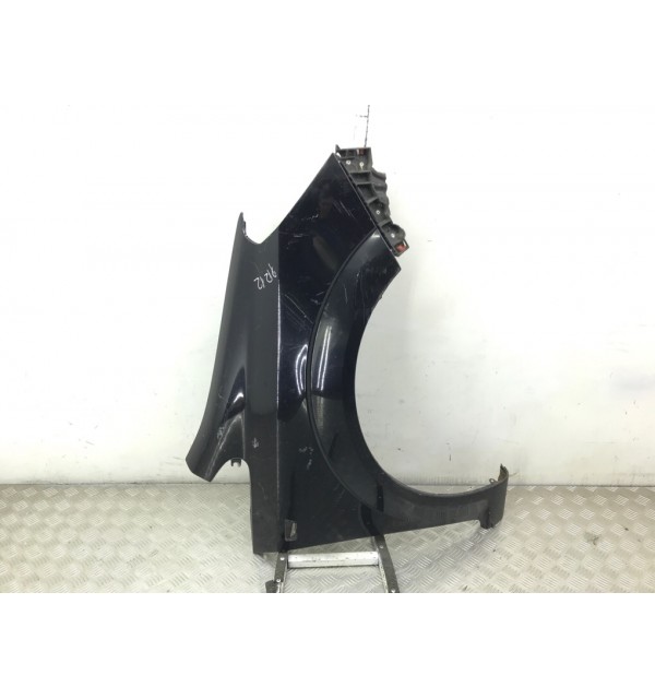 Крыло переднее правое бу для Opel Zafira B 1.8 i,  2007 г.