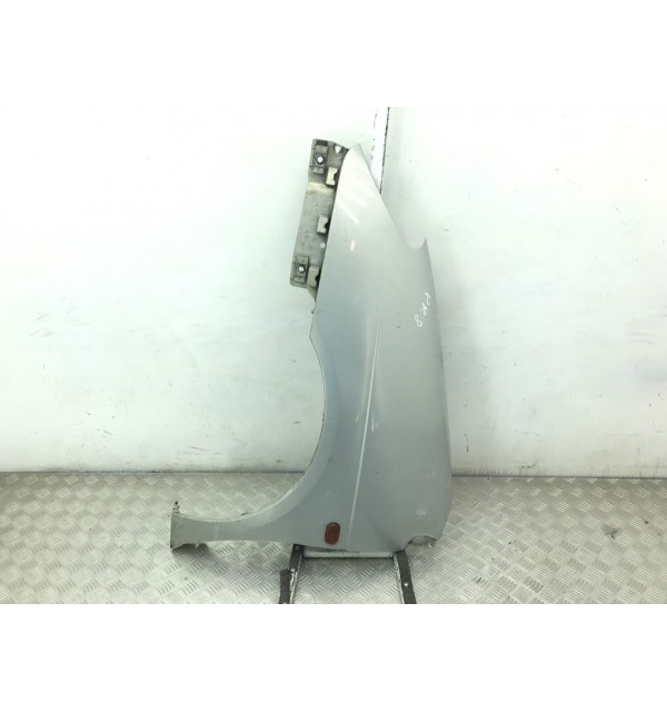 Крыло переднее левое бу для Renault Scenic 1 1.8 i,  2002 г.