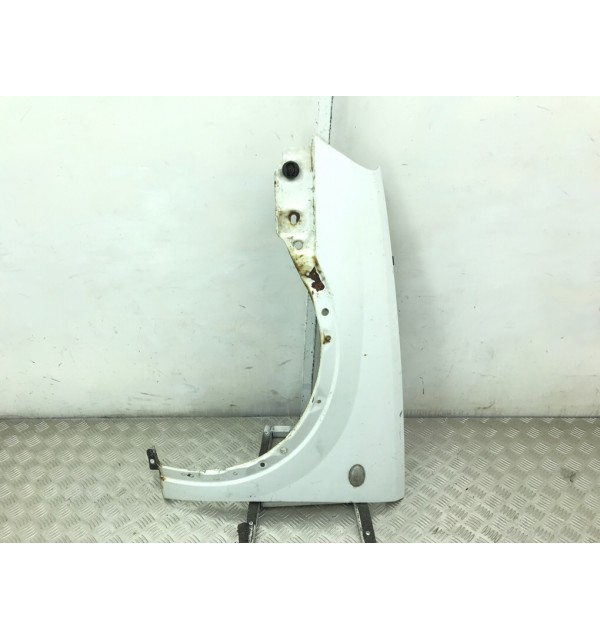 Крыло переднее левое бу для Opel Combo C 1.7 TD,  2004 г.