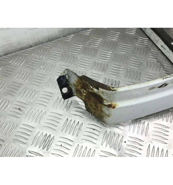 Крыло переднее левое бу для Opel Combo C 1.7 TD,  2004 г.