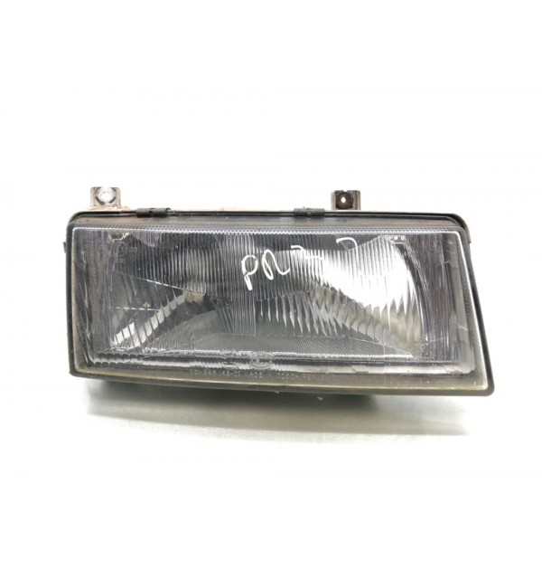 Фара правая бу для Skoda Felicia  1.3 i,  1999 г.