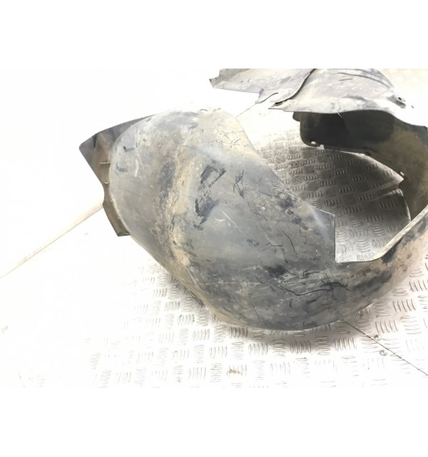 Защита арок передняя правая (подкрылок) бу для Volkswagen Golf 5 1.9 TDi,  2008 г.