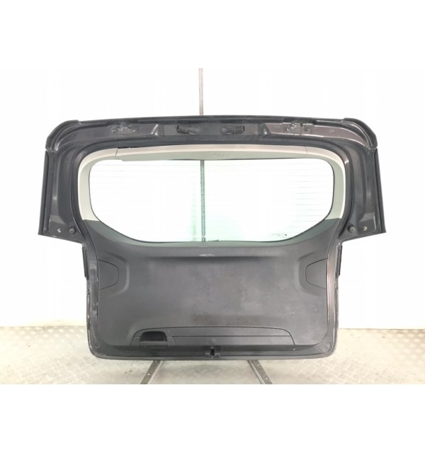 Крышка багажника бу для Opel Zafira C 1.8 i,  2014 г.