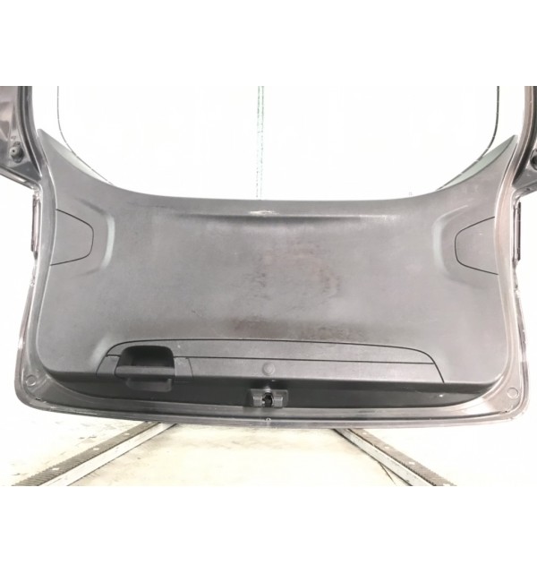 Крышка багажника бу для Opel Zafira C 1.8 i,  2014 г.