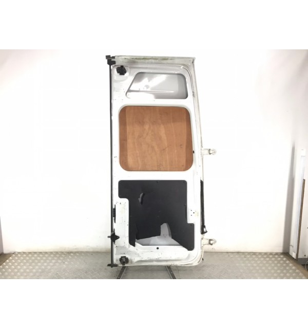 Дверь задняя распашная левая бу для Renault Master 3 2.3 DCI,  2013 г.