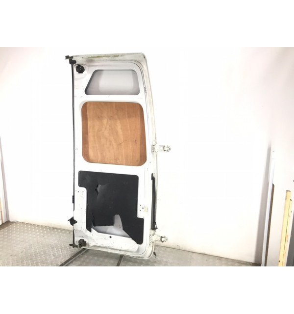 Дверь задняя распашная левая бу для Renault Master 3 2.3 DCI,  2013 г.