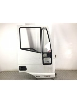 Дверь передняя правая бу для Iveco Eurocargo  3.9 TD,  2013 г.