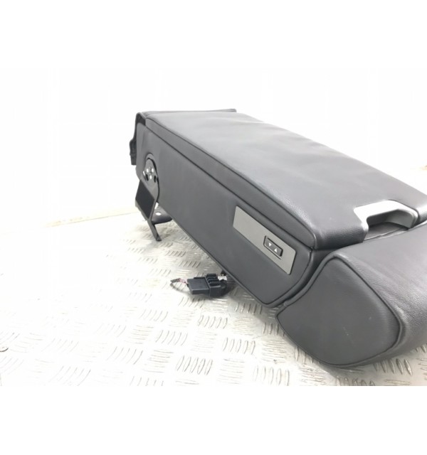 Подлокотник бу для BMW 7 E65/E66 3.0 TD,  2008 г.