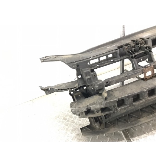 Панель передняя (телевизор) бу для Volkswagen Golf Plus 5 1.9 TDi,  2006 г.