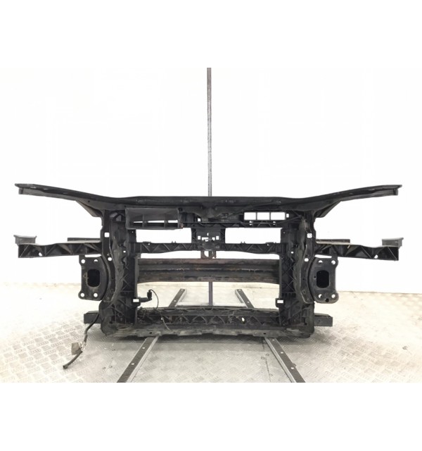 Панель передняя (телевизор) бу для Volkswagen Golf Plus 5 1.9 TDi,  2006 г.