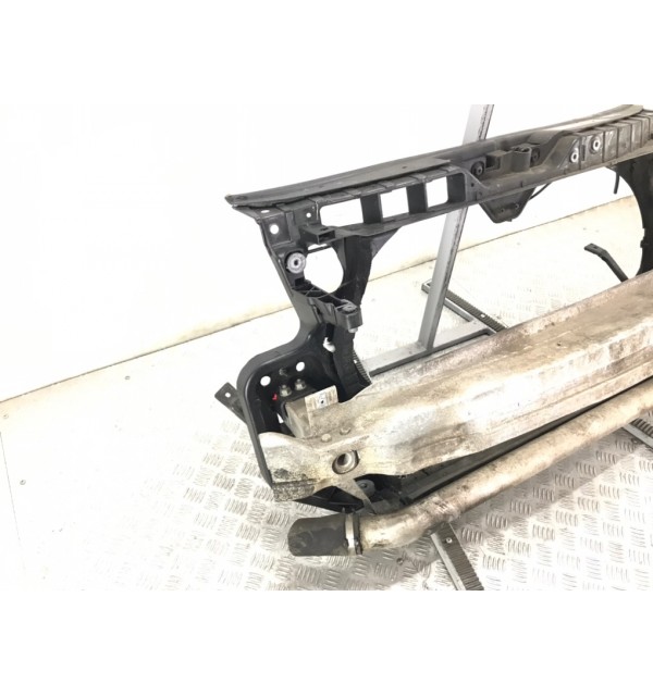 Панель передняя (телевизор) бу для Audi A6 C6 2.0 TDi,  2010 г.