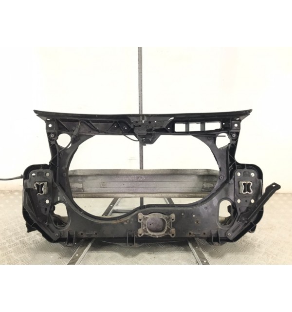 Панель передняя (телевизор) бу для Audi A6 C6 2.0 TDi,  2010 г.