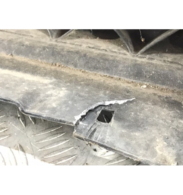 Панель передняя (телевизор) бу для Volkswagen Passat B6 1.9 TDi,  2006 г.