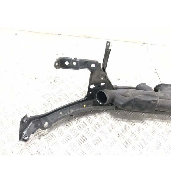 Панель передняя (телевизор) бу для Opel Astra H 1.8 i,  2007 г.