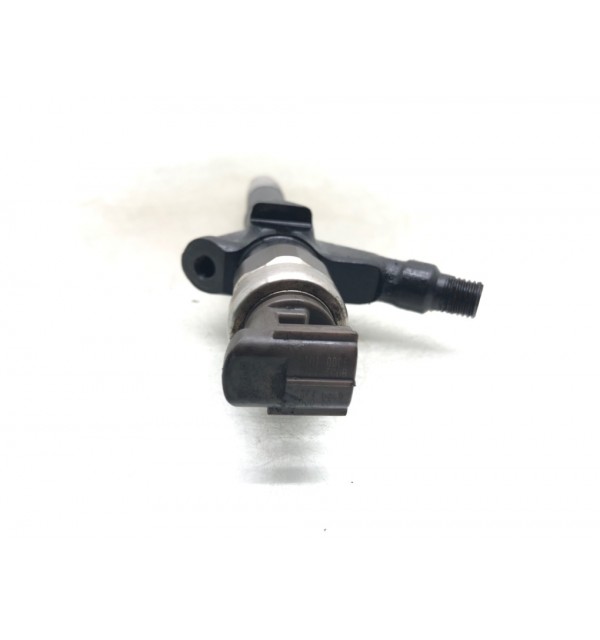 Форсунка бу для Nissan X-Trail T30 2.2 DCi,  2005 г.