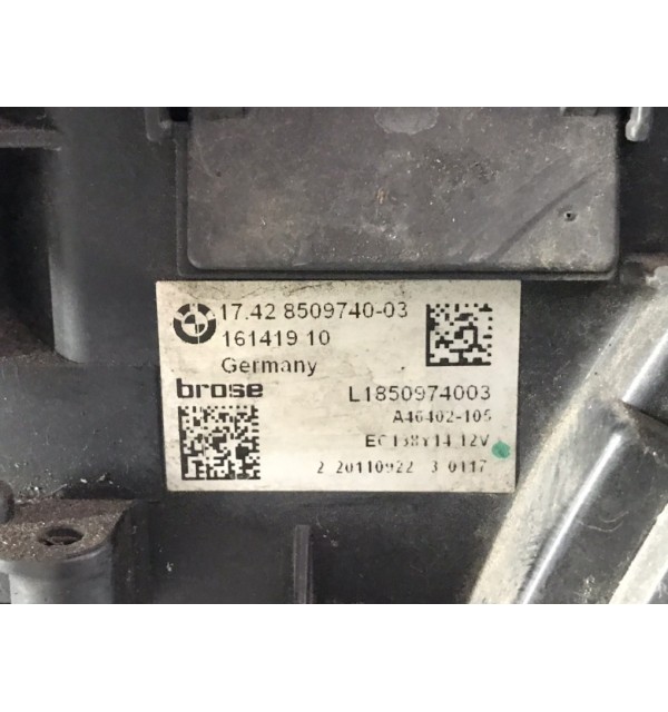 Панель передняя (телевизор) бу для BMW 5 F10/F11/GT F07 2.0 TD,  2011 г.