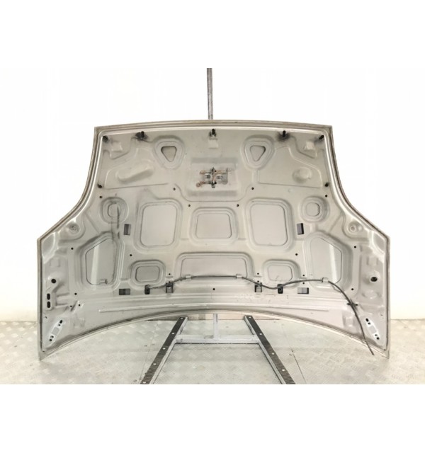 Капот бу для Ford Fiesta 5 1.3 i,  2004 г.