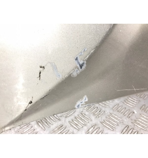 Капот бу для Ford Fiesta 5 1.3 i,  2004 г.