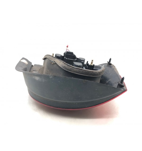 Фонарь задний правый бу для Renault Scenic 1 1.4 i,  2002 г.