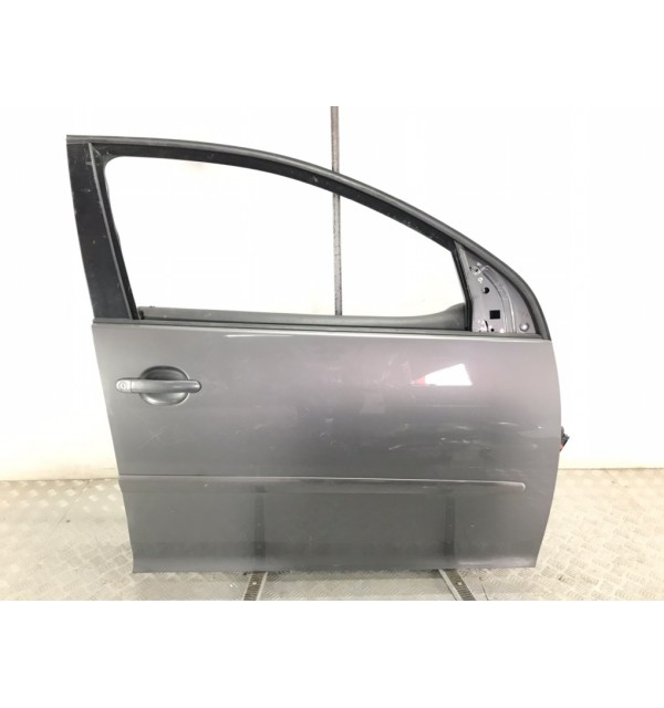 Дверь передняя правая бу для Volkswagen Golf 5 2.0 TDi,  2005 г.