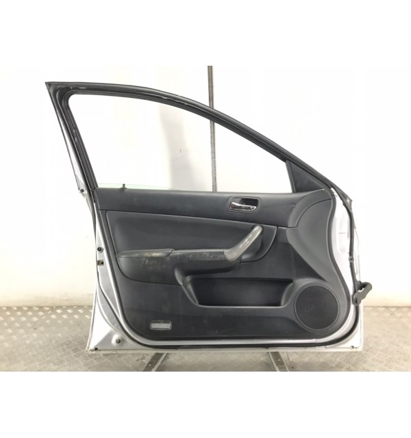 Дверь передняя левая бу для Honda Accord 7 2.2 CTDi,  2008 г.