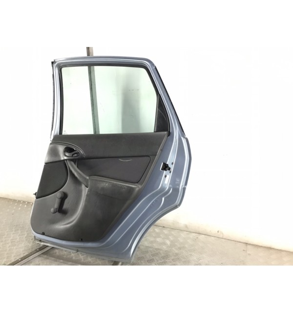 Дверь задняя правая бу для Ford Focus 1 1.6 i,  2005 г.