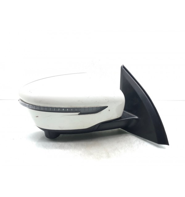 Зеркало наружное правое бу для Nissan Qashqai 2 1.2 i,  2015 г.