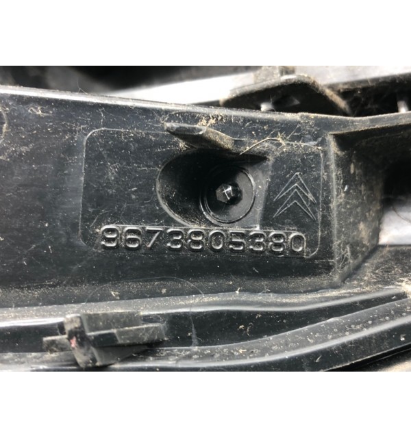 Фонарь задний правый бу для Citroen C3 2 1.4 i,  2011 г.