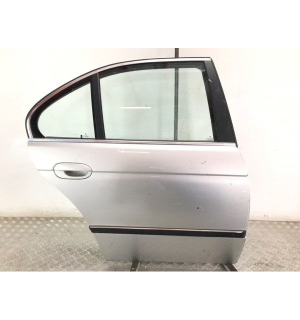Дверь задняя правая бу для BMW 5 E39 2.5 i,  2000 г.