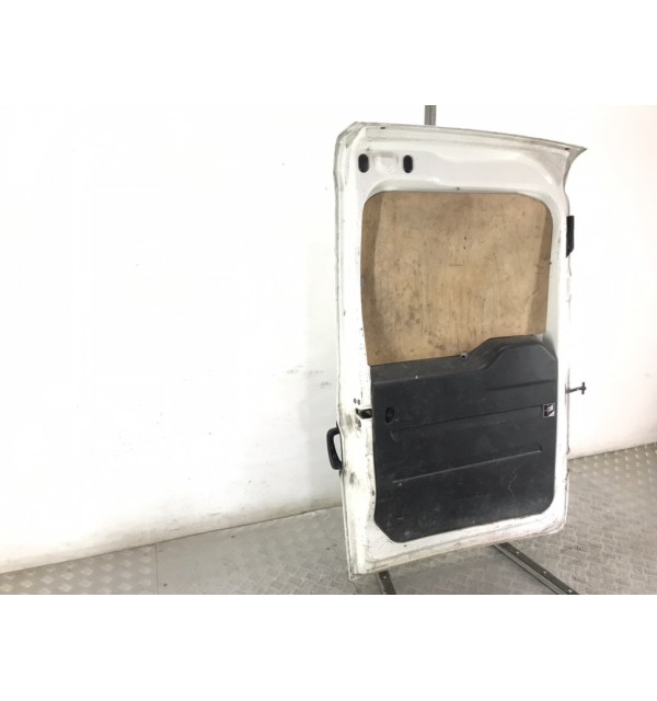 Дверь задняя распашная левая бу для Opel Combo D 1.3 CDTI,  2013 г.