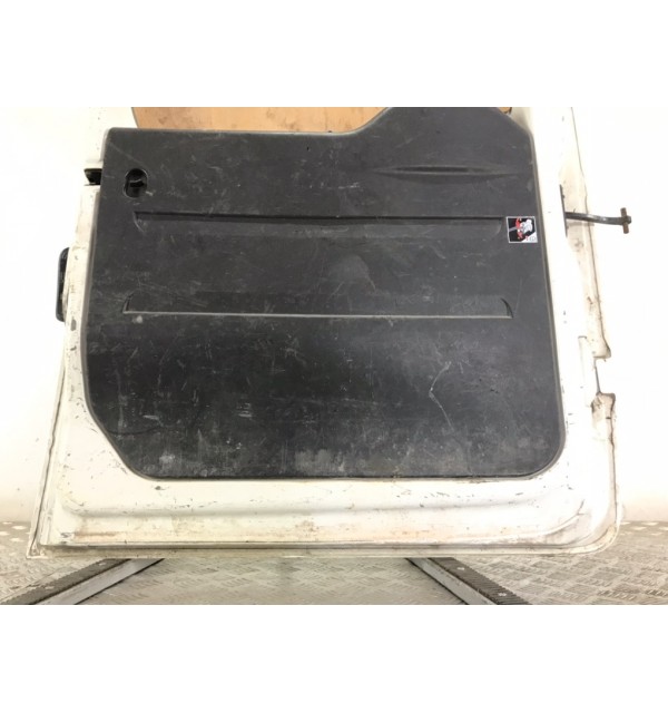 Дверь задняя распашная левая бу для Opel Combo D 1.3 CDTI,  2013 г.