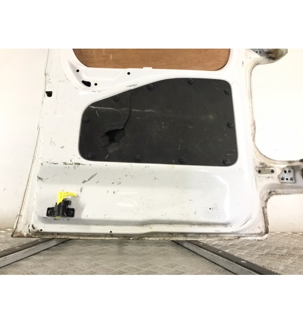 Дверь задняя распашная левая бу для Peugeot Partner 2 1.6 HDi,  2012 г.